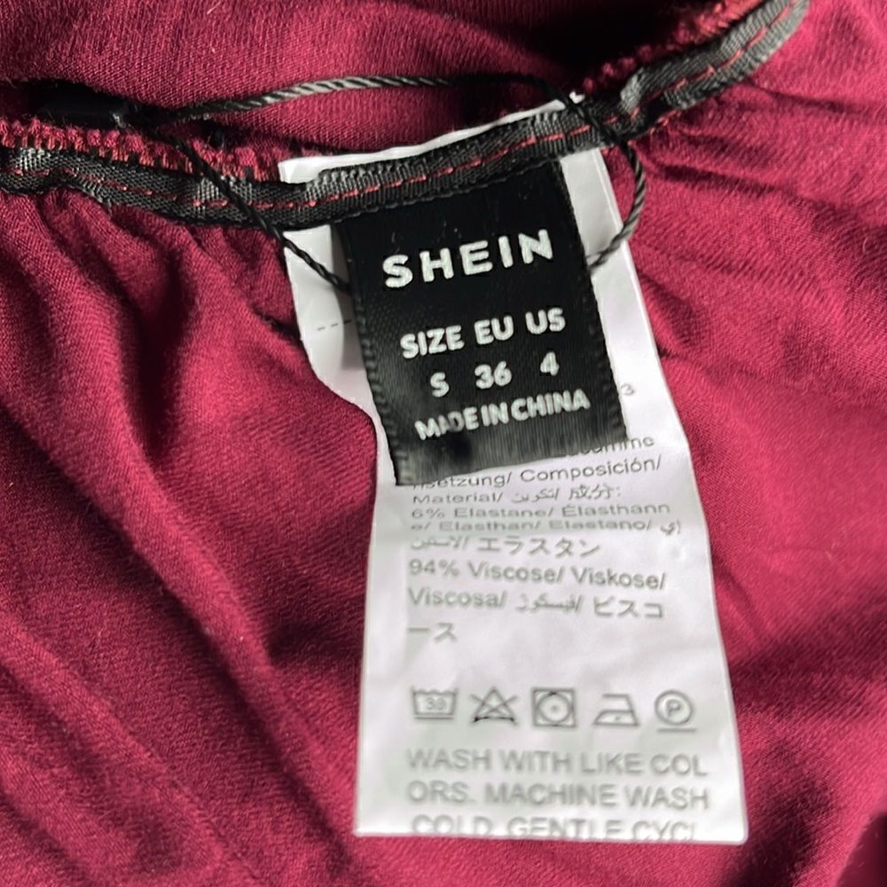 Maroon dress  - Picture 2 of 3
